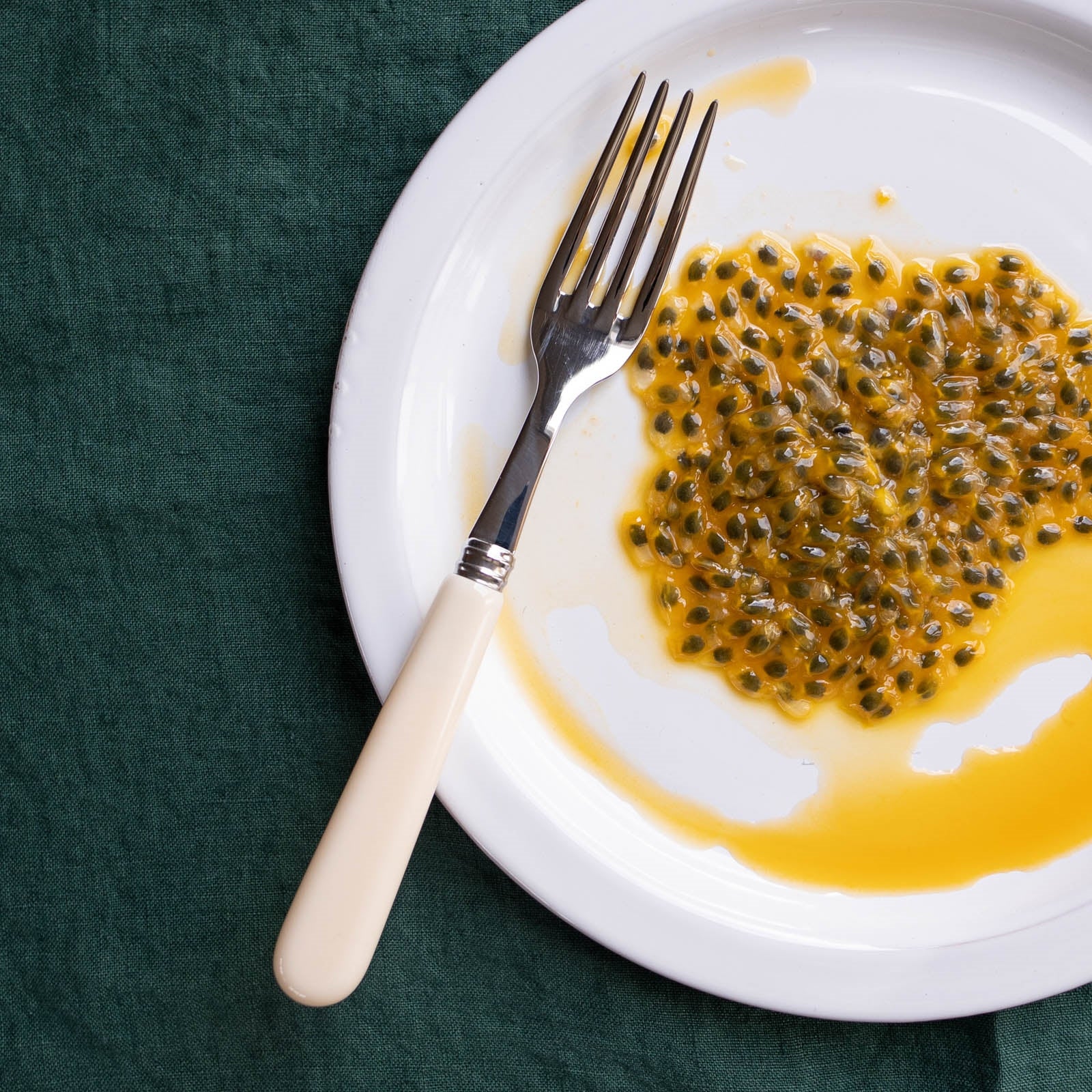 Pop unis, Ivory - Dinner fork