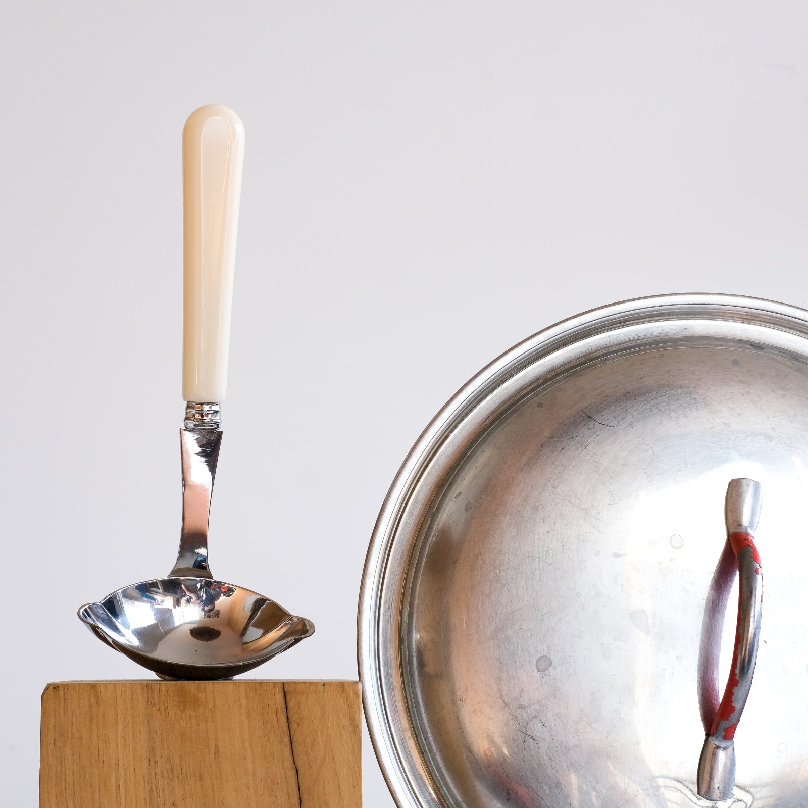 Pop, Ivoire - Cuillère à sauce