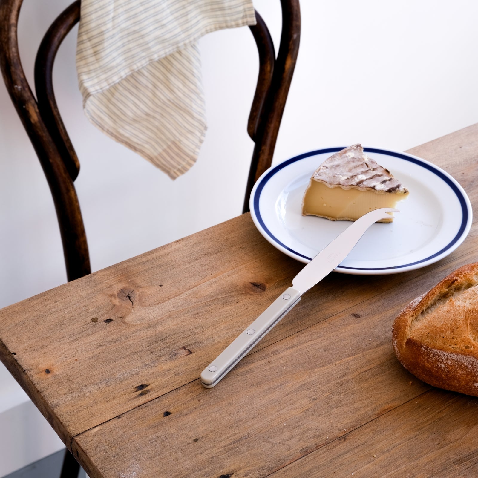 Bistrot Solid, Light kaki - Cheese knife large