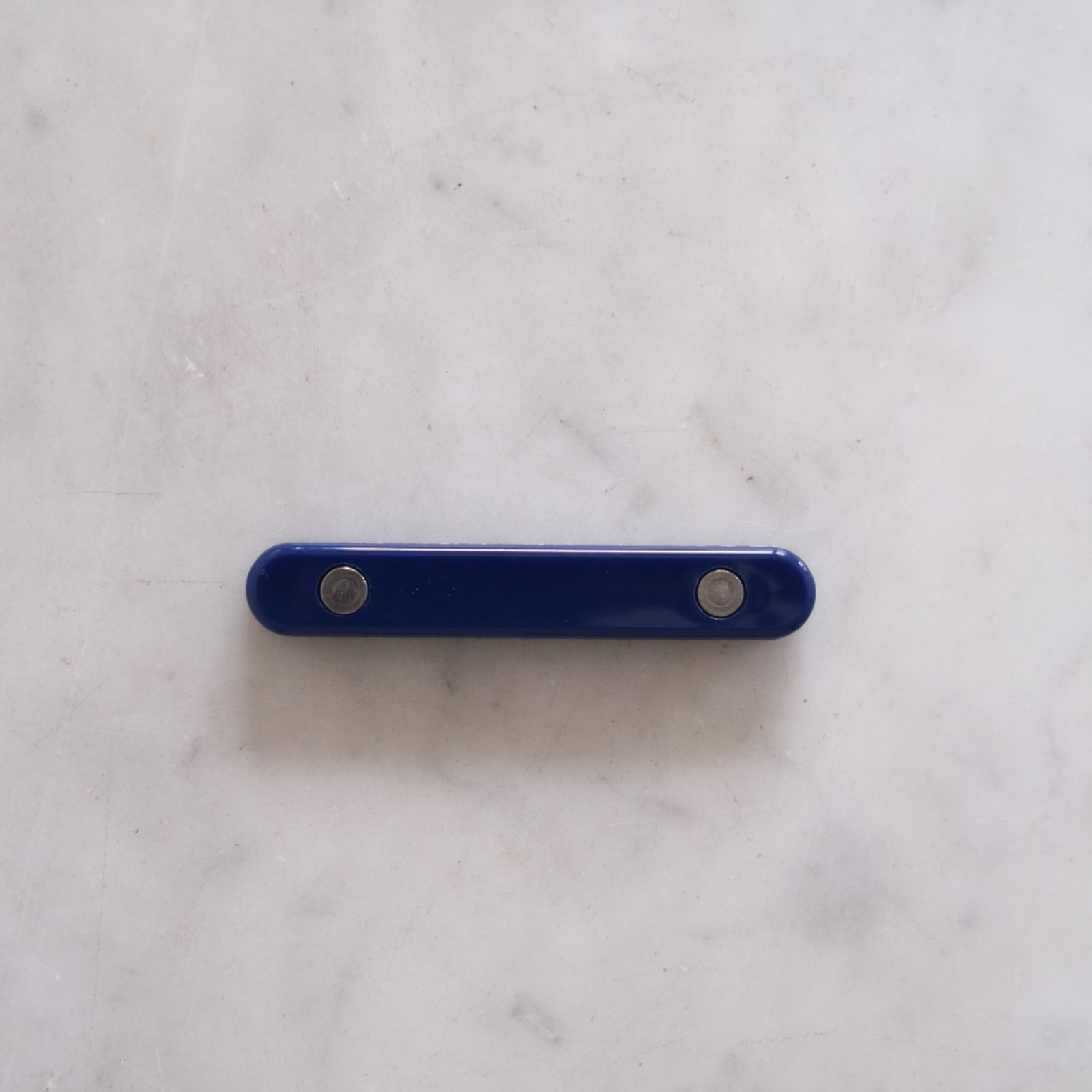 Bistrot Uni, Bleu marine