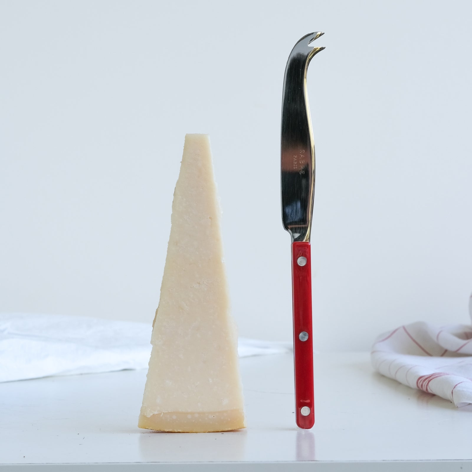 Bistrot Solid, Burgundy - Box of 2 cheese knives