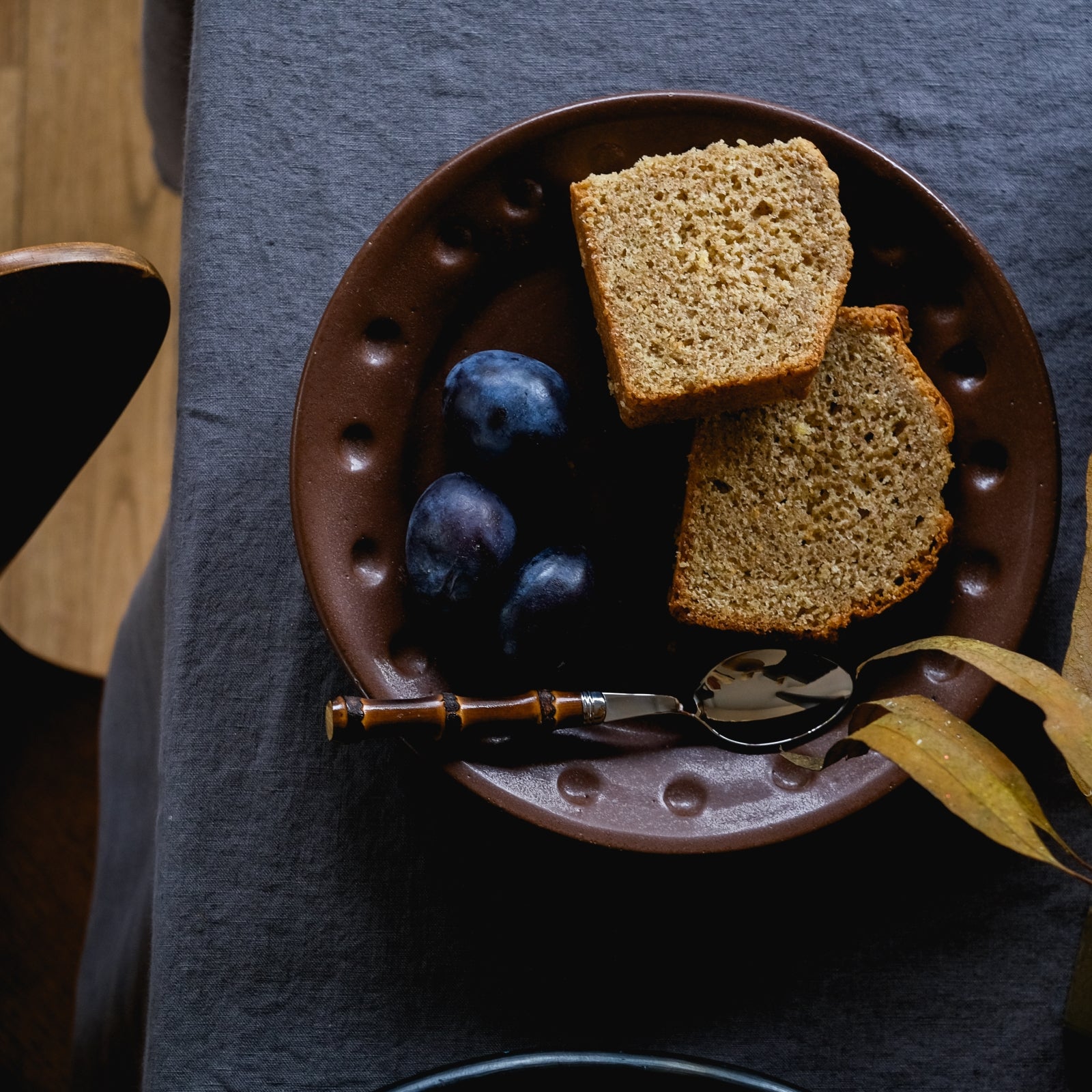 Panda, Bambou foncé
