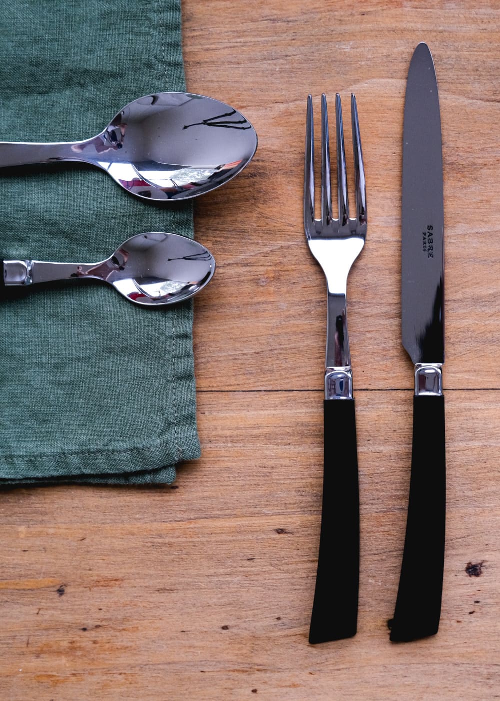 Fourchette et couteau de table Numéro 1 bois Noir Sabre Paris
