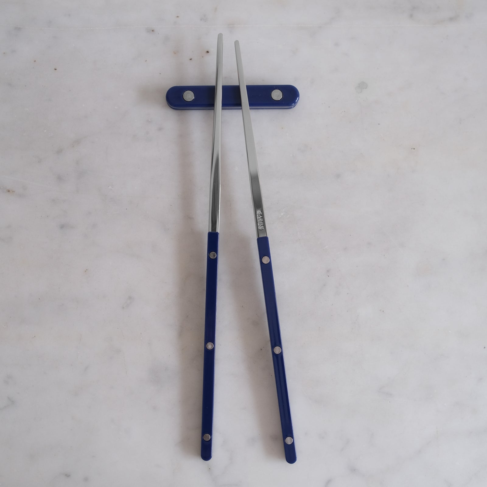 Bistrot Uni, Bleu marine